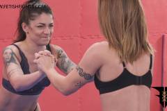 FF090-Michela-vs-Ambra-12